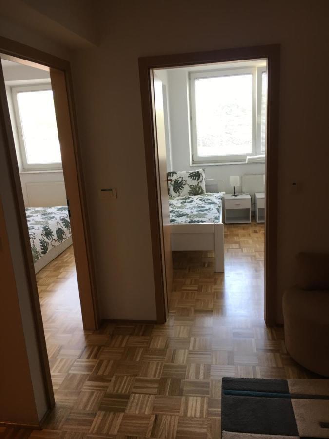 Apartma Lunca 2 Apartment Ljubljana Exterior foto